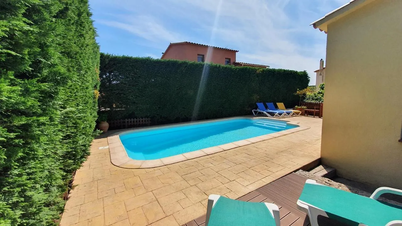 Casa vacanze Villa Pals Carles Piscina Spagna